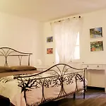 Casa de hóspedes Demivie Lerici