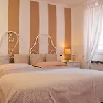 Demivie Casa de hóspedes Lerici