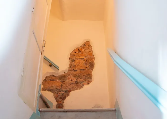 Demivie Πανσιόν Lerici